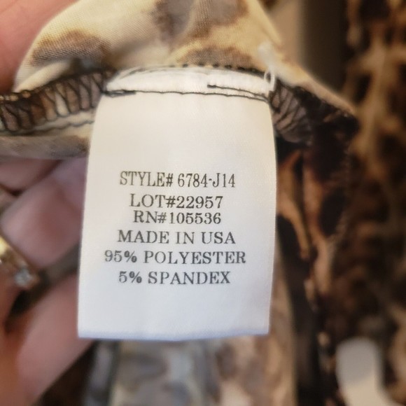 Slinky Brand Women's Leopard Print Top Size Medium - Picture 4 of 8